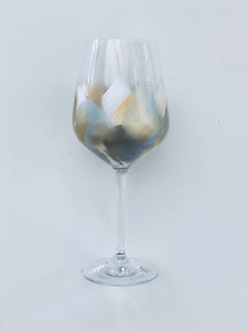 Hand Painted Wine Glass “Artsy White”